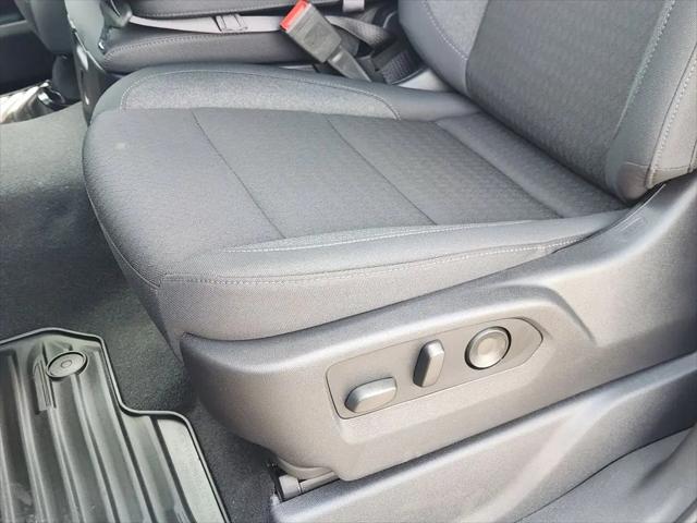 2026 Chevrolet Silverado 1500 4WD Crew Cab Short Bed Custom Trail Boss