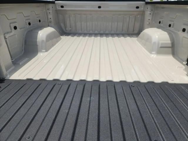 2026 Chevrolet Silverado 1500 4WD Crew Cab Short Bed Custom Trail Boss