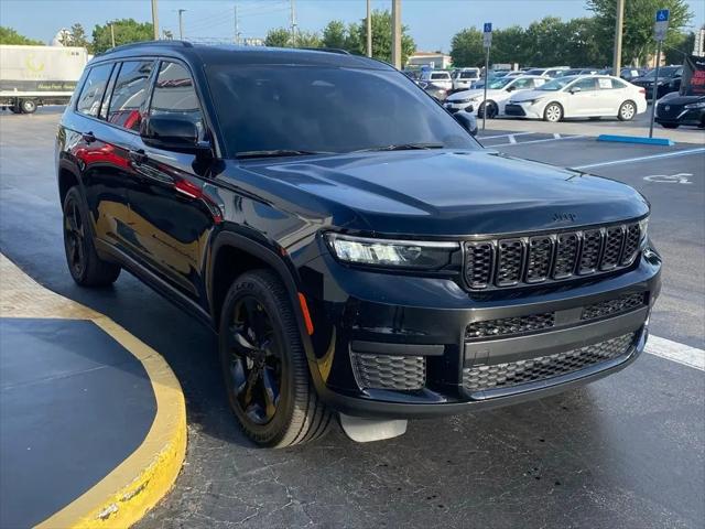 2023 Jeep Grand Cherokee L Altitude 4x2