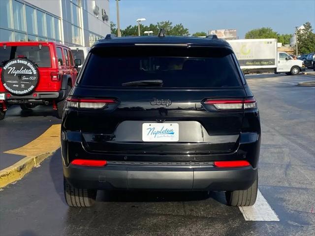 2023 Jeep Grand Cherokee L Altitude 4x2