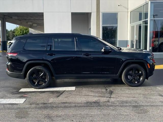 2023 Jeep Grand Cherokee L Altitude 4x2