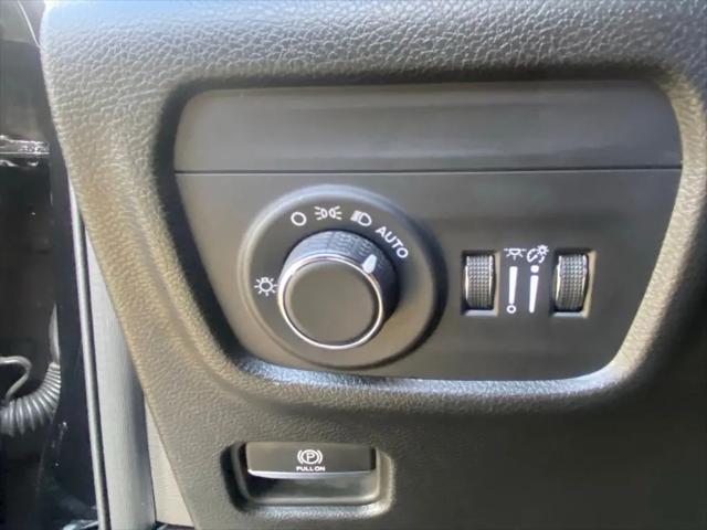 2023 Jeep Grand Cherokee L Altitude 4x2