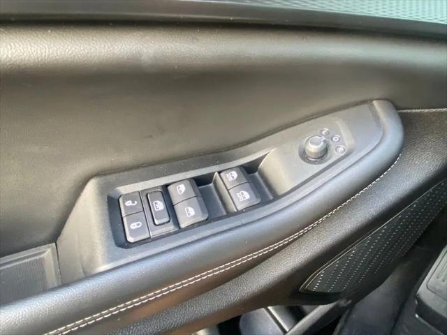 2023 Jeep Grand Cherokee L Altitude 4x2