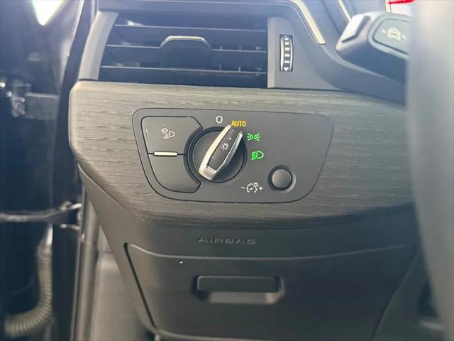 2024 Audi A4 Premium Plus 45 TFSI S line quattro S tronic