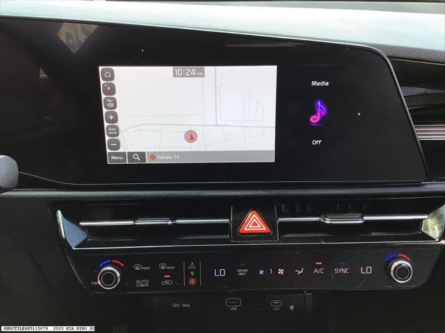 2023 Kia Niro SX