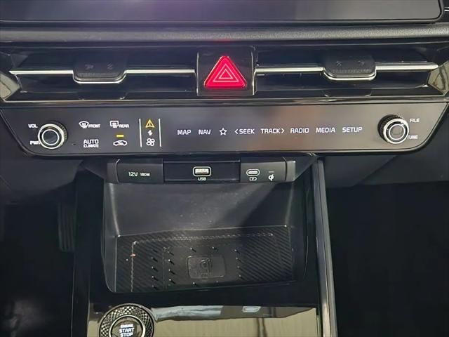 2023 Kia Niro SX