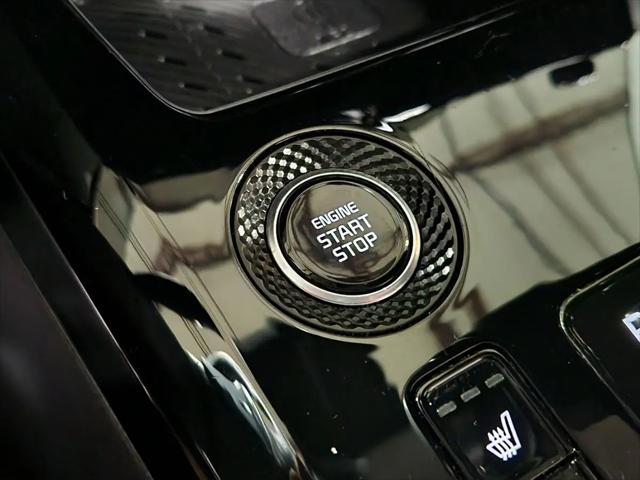 2023 Kia Niro SX