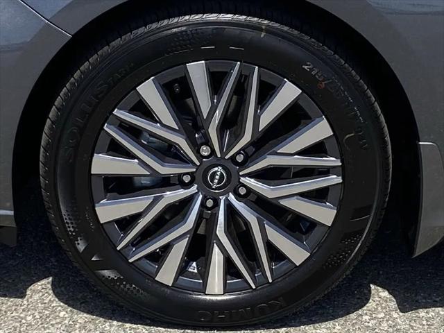 2026 Nissan Altima SV FWD