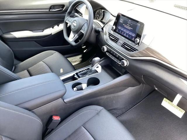 2026 Nissan Altima SV FWD