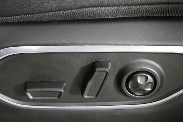 2023 Jeep Wagoneer Series II Carbide 4x4