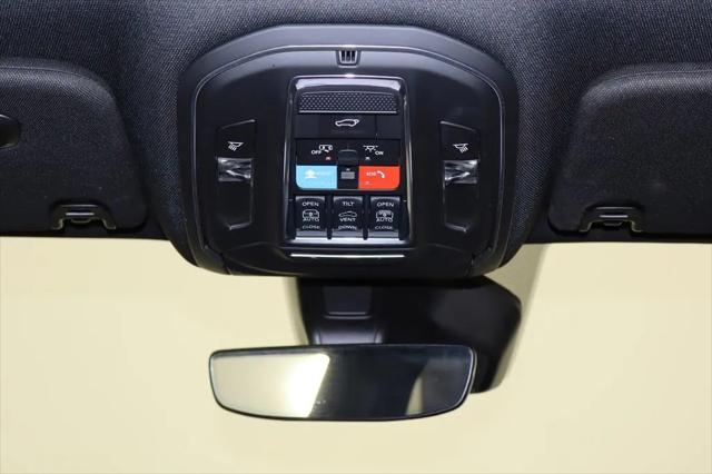 2023 Jeep Wagoneer Series II Carbide 4x4