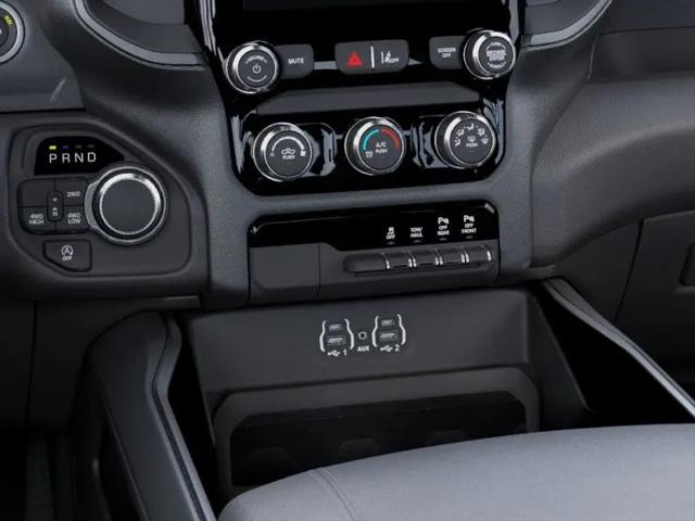 2026 Ram 1500 Express Crew Cab 4x4 5'7" Box