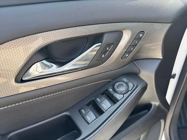 2023 Chevrolet Traverse AWD Premier