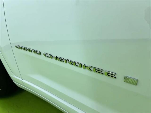 2023 Jeep Grand Cherokee Overland 4x4