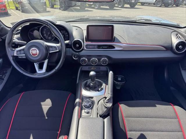 2017 Fiat 124 Spider Classica