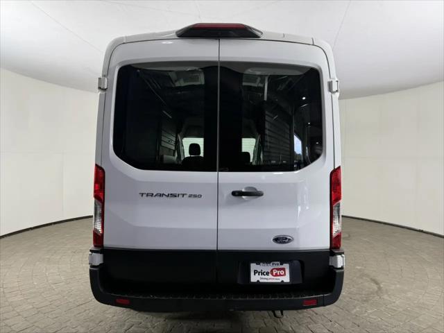 2021 Ford Transit Cargo Van T-250