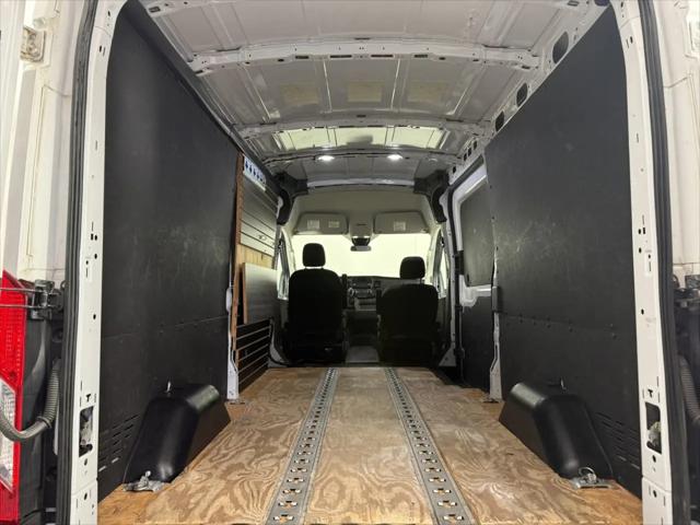 2021 Ford Transit Cargo Van T-250