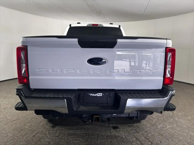 2025 Ford F-350 LARIAT