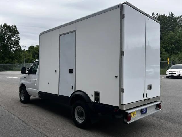 2023 Ford E-350 Cutaway Base