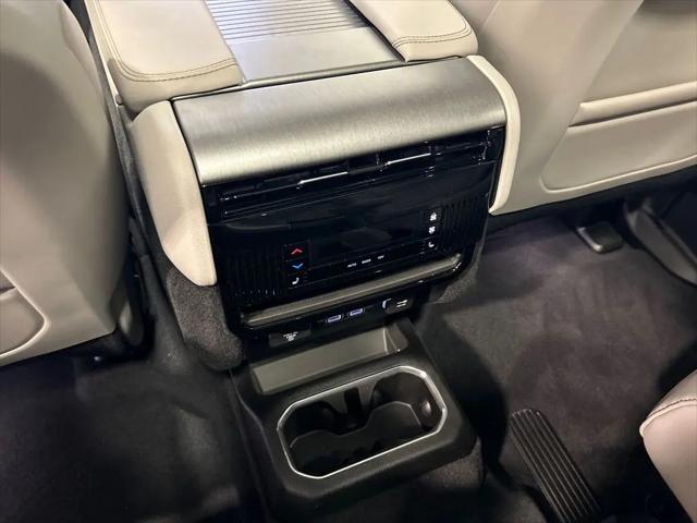 2026 Jeep Grand Wagoneer Limited Altitude 4x4