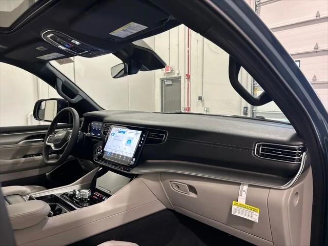 2026 Jeep Grand Wagoneer Limited Altitude 4x4