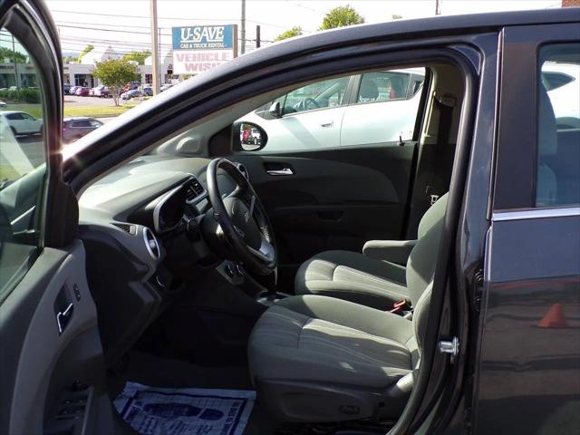 2018 Chevrolet Sonic LT Auto