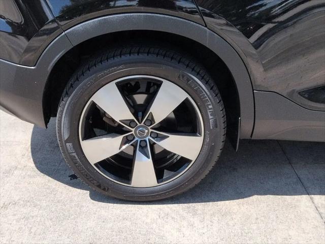 2020 Volvo XC40 T5 Momentum