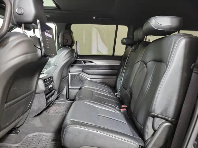 2024 Jeep Wagoneer Series II Carbide 4x4
