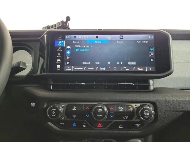 2024 Jeep Wrangler 4xe Jeep Beach 4xe