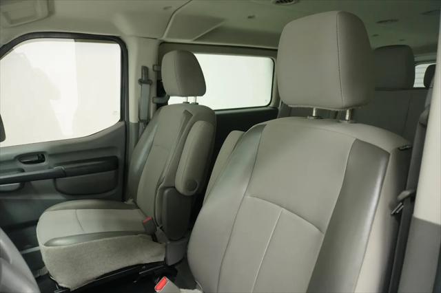 2014 Nissan 3500 S V8