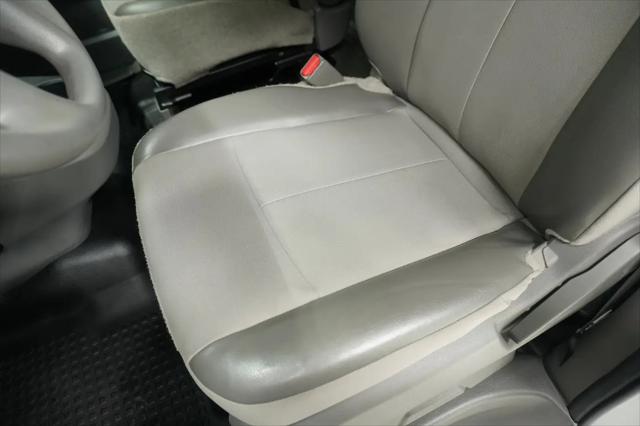 2014 Nissan 3500 S V8