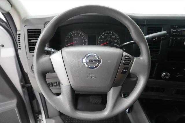2014 Nissan 3500 S V8