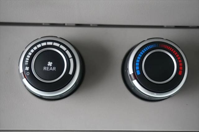 2014 Nissan 3500 S V8