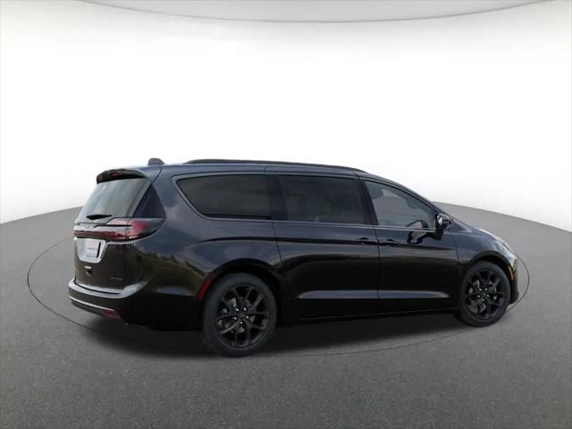 2027 Chrysler Pacifica Limited