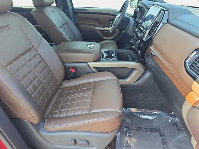2024 Nissan Titan Crew Cab Platinum Reserve 4x4