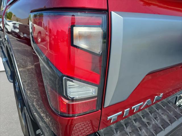 2024 Nissan Titan Crew Cab Platinum Reserve 4x4