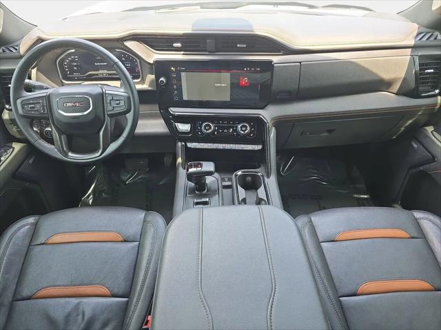 2024 GMC Sierra 1500 4WD Crew Cab Short Box AT4
