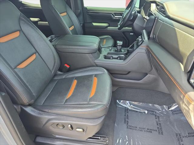 2024 GMC Sierra 1500 4WD Crew Cab Short Box AT4