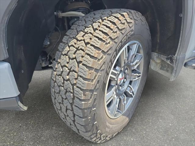 2024 GMC Sierra 1500 4WD Crew Cab Short Box AT4