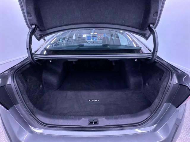 2025 Nissan Altima SV FWD