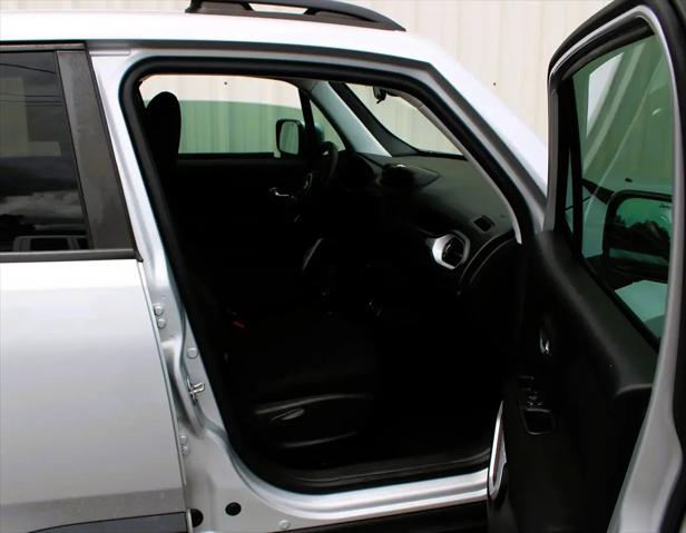 2020 Jeep Renegade Latitude FWD