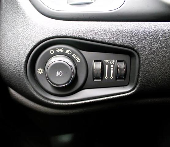 2020 Jeep Renegade Latitude FWD