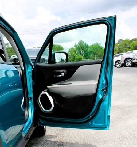 2019 Jeep Renegade Latitude FWD