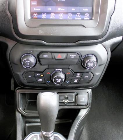 2019 Jeep Renegade Latitude FWD