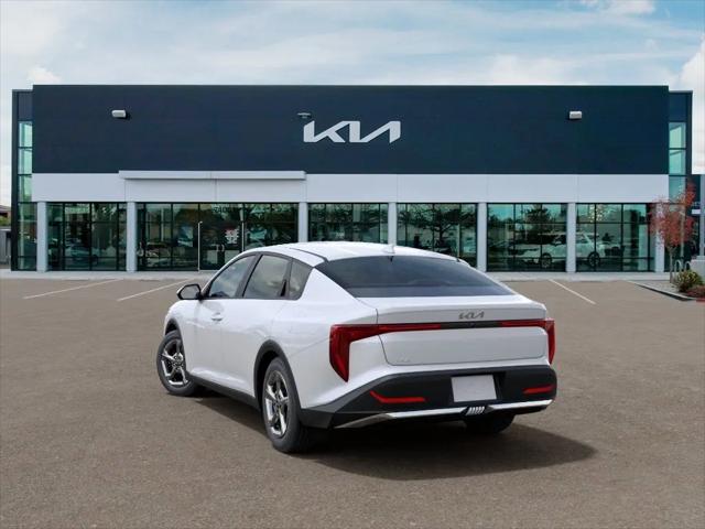 2026 Kia K4 LX