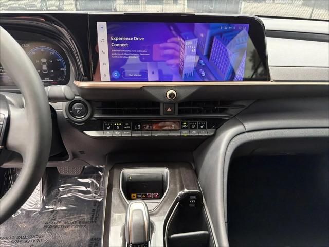 2025 Toyota Crown XLE