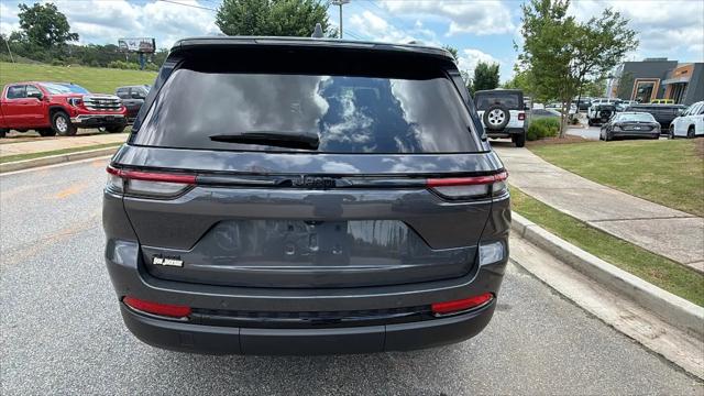 2025 Jeep Grand Cherokee L Altitude 4x4