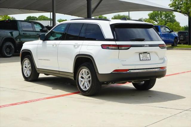 2025 Jeep Grand Cherokee Laredo X 4x4