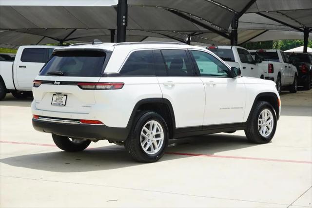 2025 Jeep Grand Cherokee Laredo X 4x4