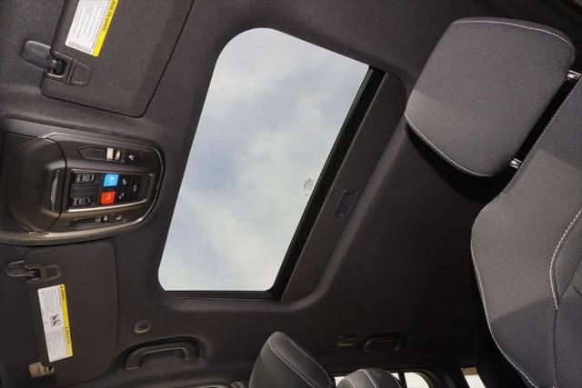 2025 Jeep Grand Cherokee Laredo X 4x4